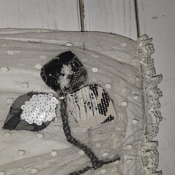 AUTHENTIC CHANEL Double C Logo Lace Top - Picture 3 of 8